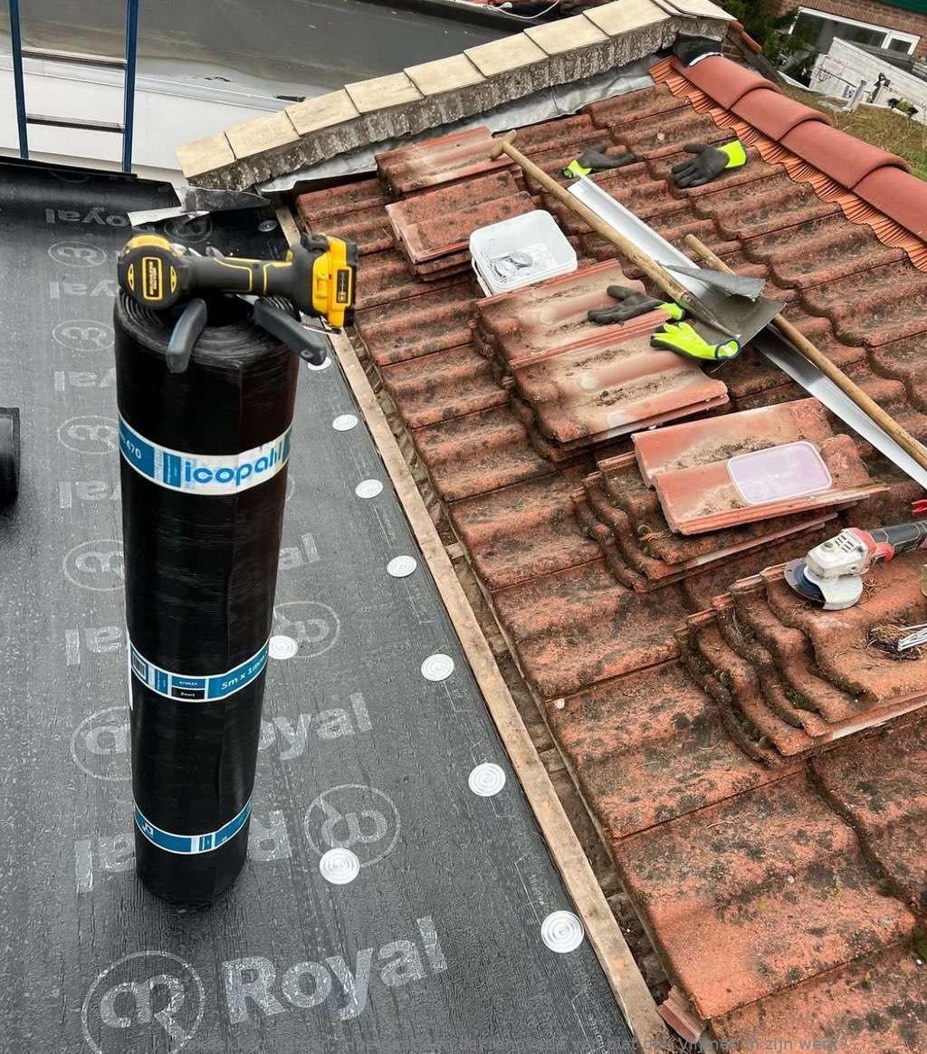 Dakrenovatie Van Plat Dak Vlijmen